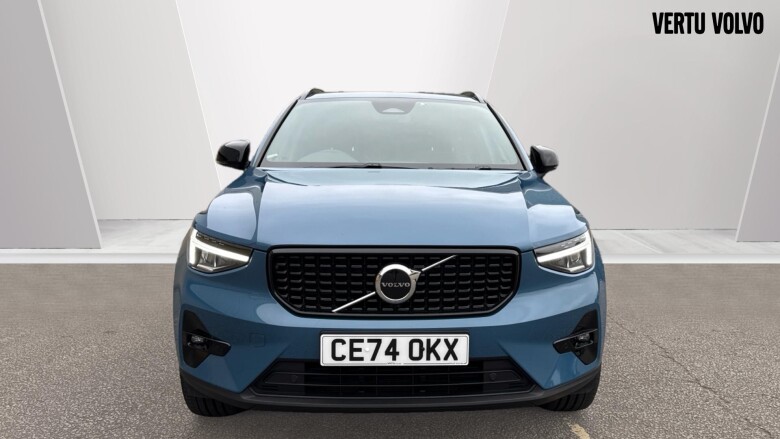 Volvo XC40 2.0 B3P Plus Dark 5dr Auto Petrol Estate
